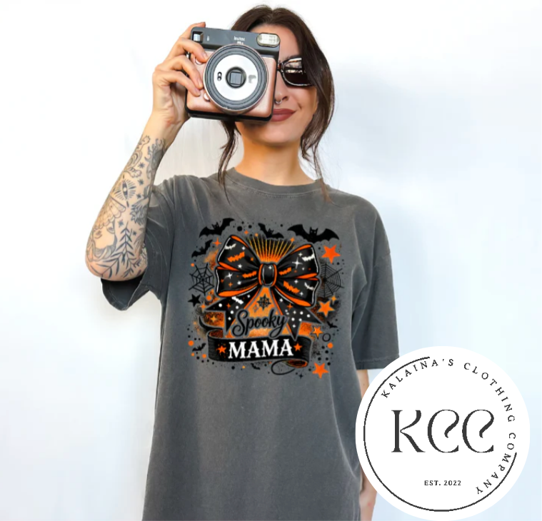 Spooky Mama Tee